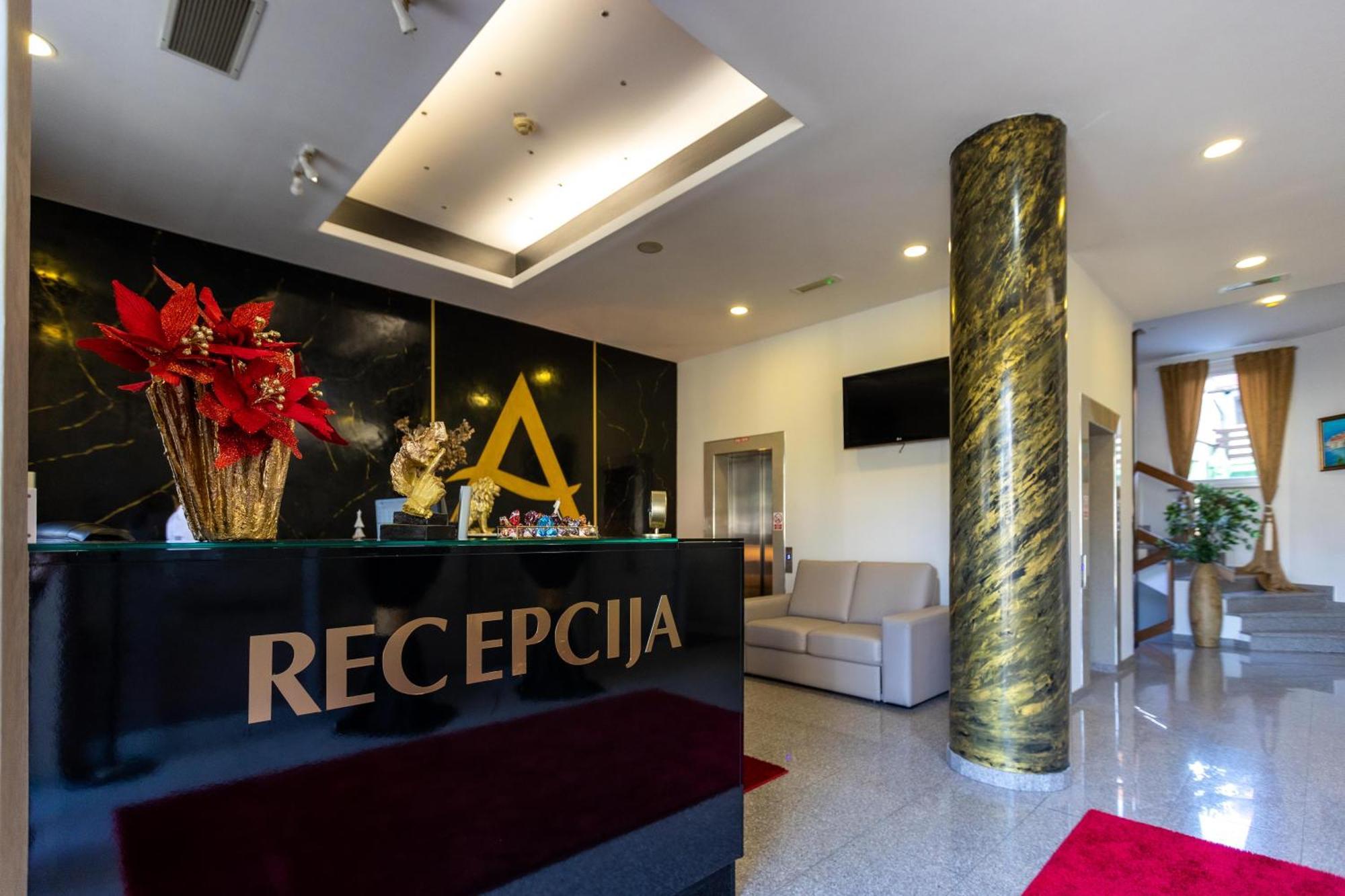 Art Hotel 슬라본스키브로드 외부 사진