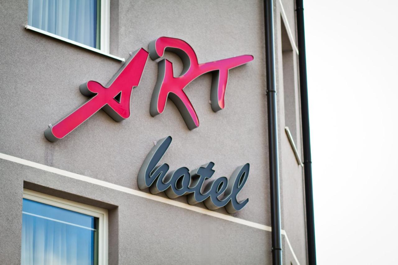 Art Hotel 슬라본스키브로드 외부 사진
